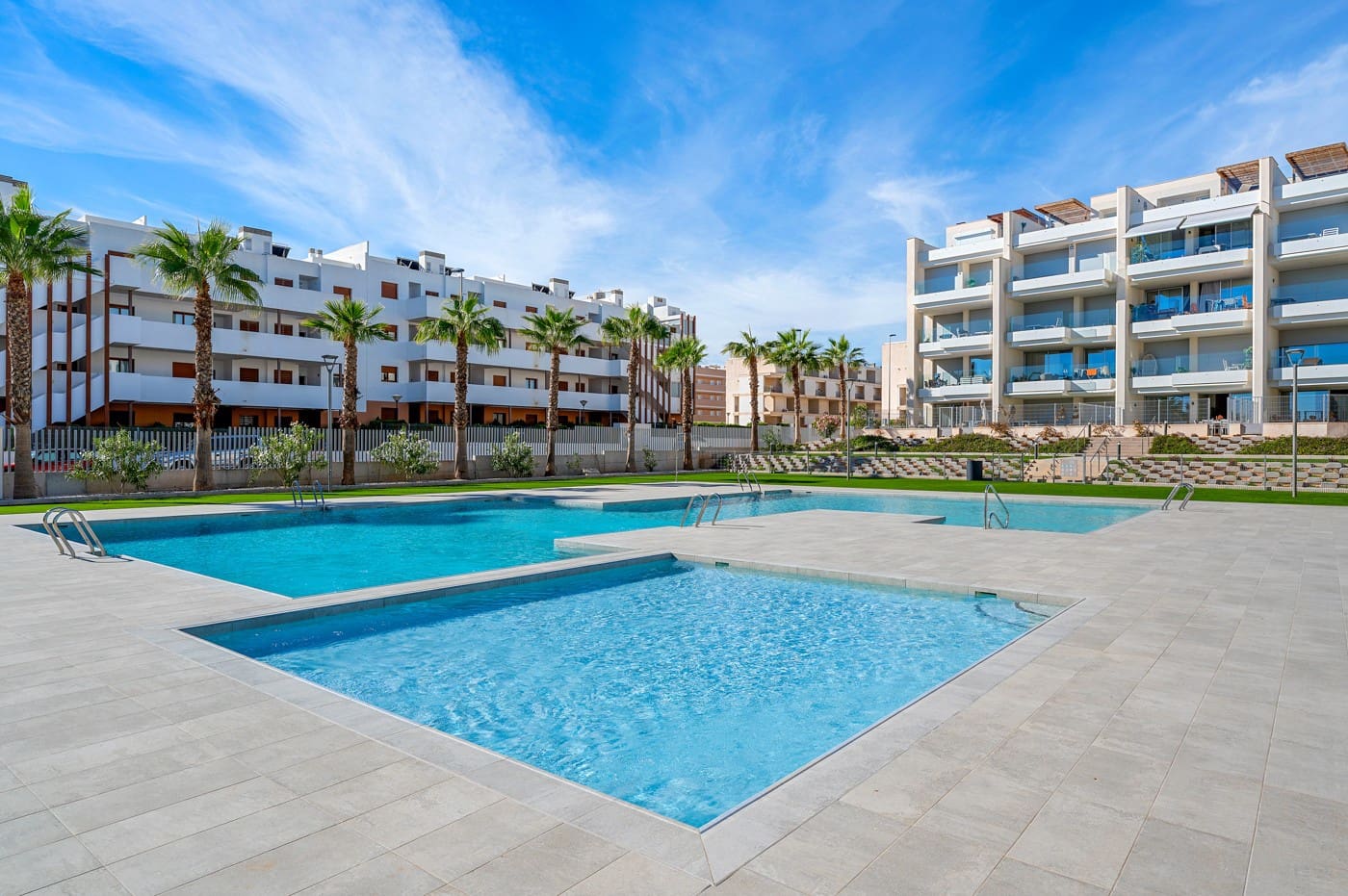 2 soveværelse Lejlighed til salg i Los Dolses med swimmingpool garage - € 279.000 (Ref: 9929971)