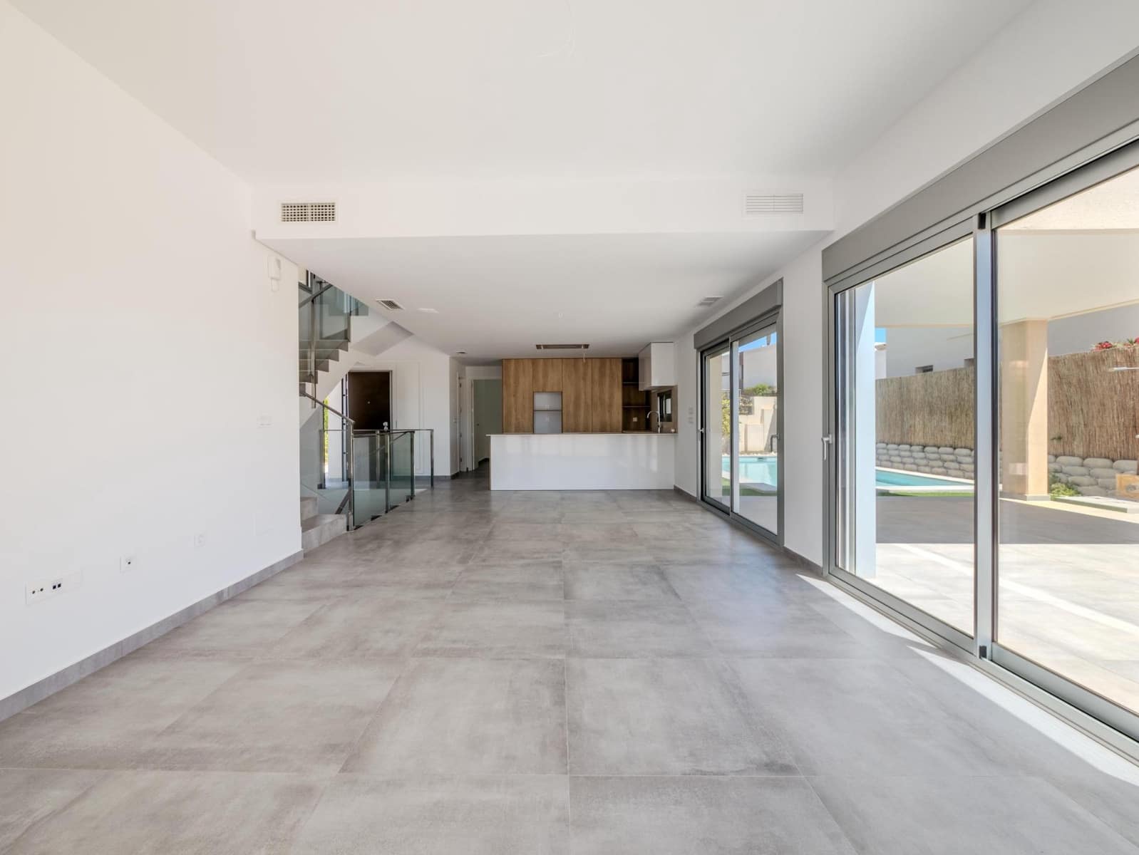 4 soveværelse Villa til salg i Algorfa med swimmingpool - € 669.000 (Ref: 9974728)