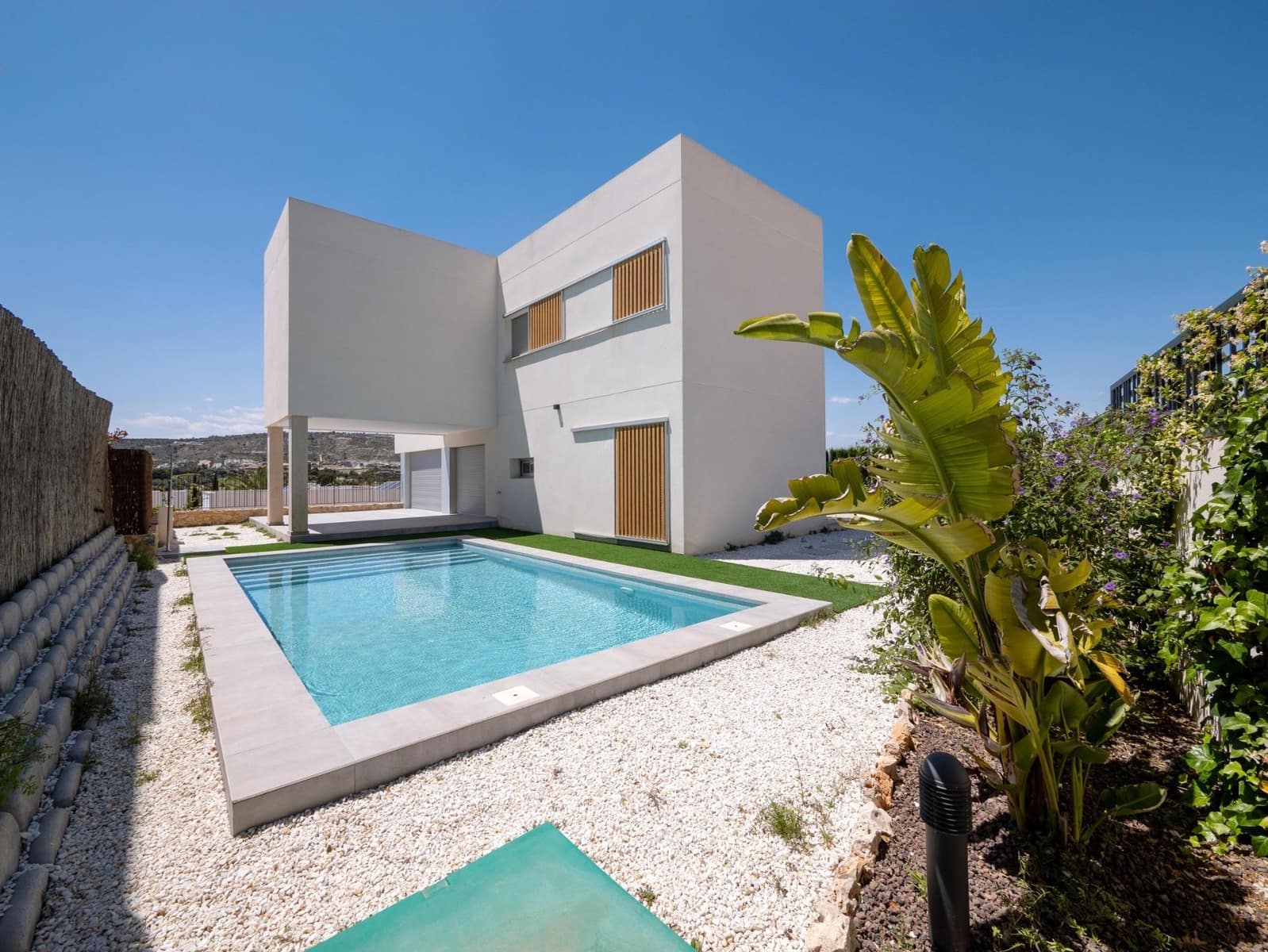 4 soveværelse Villa til salg i Algorfa med swimmingpool - € 669.000 (Ref: 9974728)