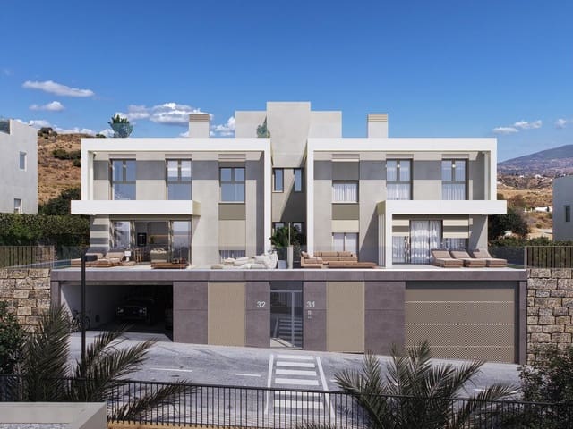 Chalet de 4 habitaciones en La Cala de Mijas, Mijas en venta con piscina - 970.000 € (Ref: 9974794)