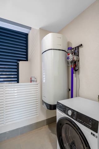 2 soveværelse Lejlighed til salg i Punta Prima, Orihuela med swimmingpool garage - € 379.000 (Ref: 9976346)