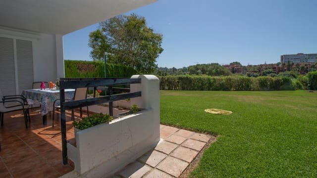 2 sovrum Lägenhet till salu i Los Monteros, Marbella med pool garage - 485 000 € (Ref: 9105263)