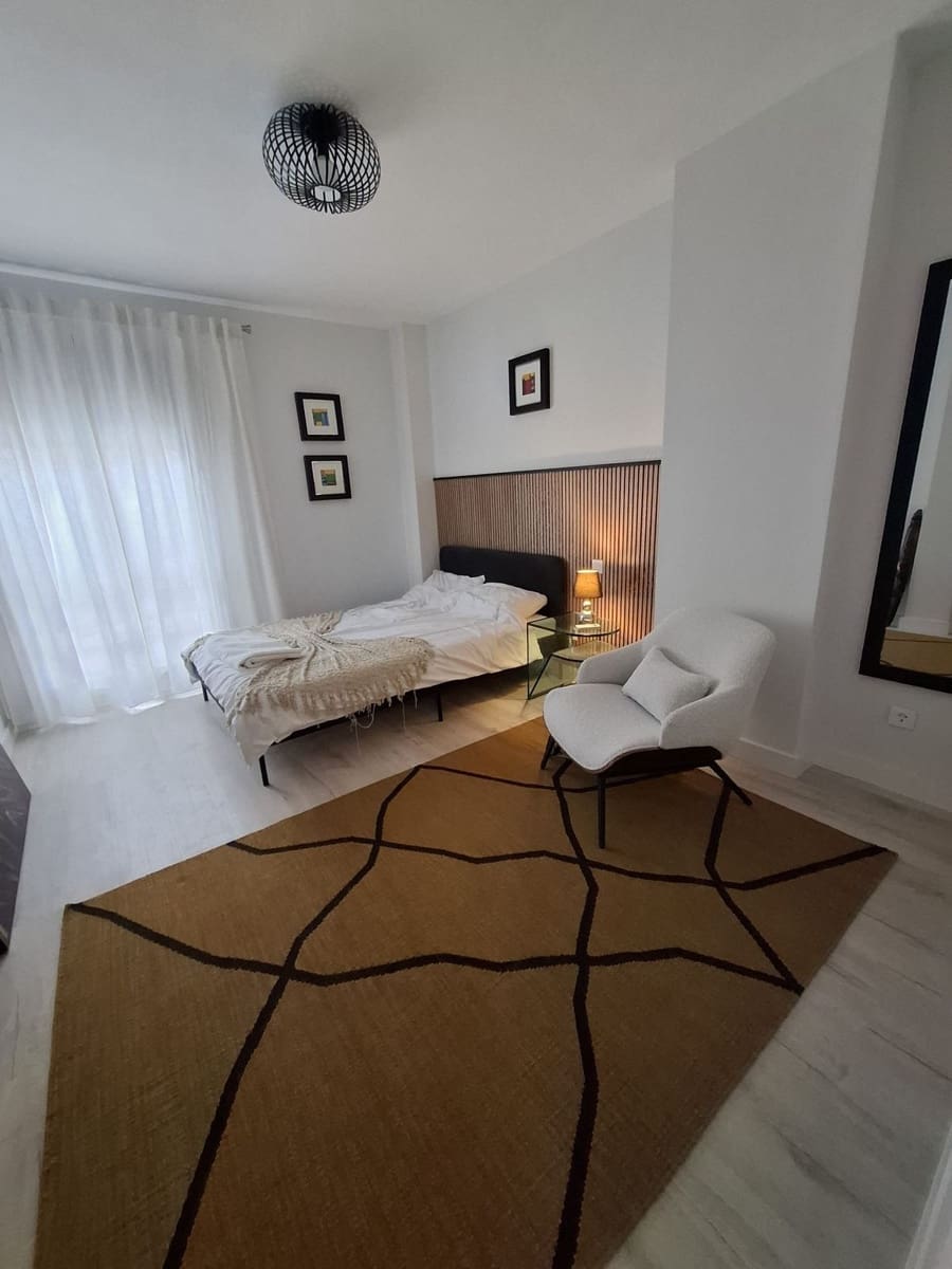 3 bedroom Apartment for sale in Nueva Andalucia with pool garage - € 685,000 (Ref: 9290909)