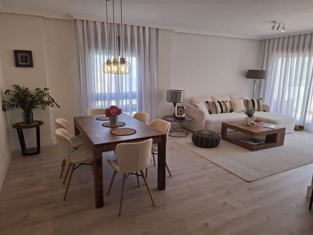 3 quarto Apartamento para venda em Nueva Andalucia, Marbella com piscina garagem - 685 000 € (Ref: 9290909)