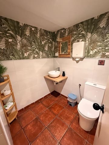 Restaurant/Bar à vendre à Estepona - 125 000 € (Ref: 9537035)