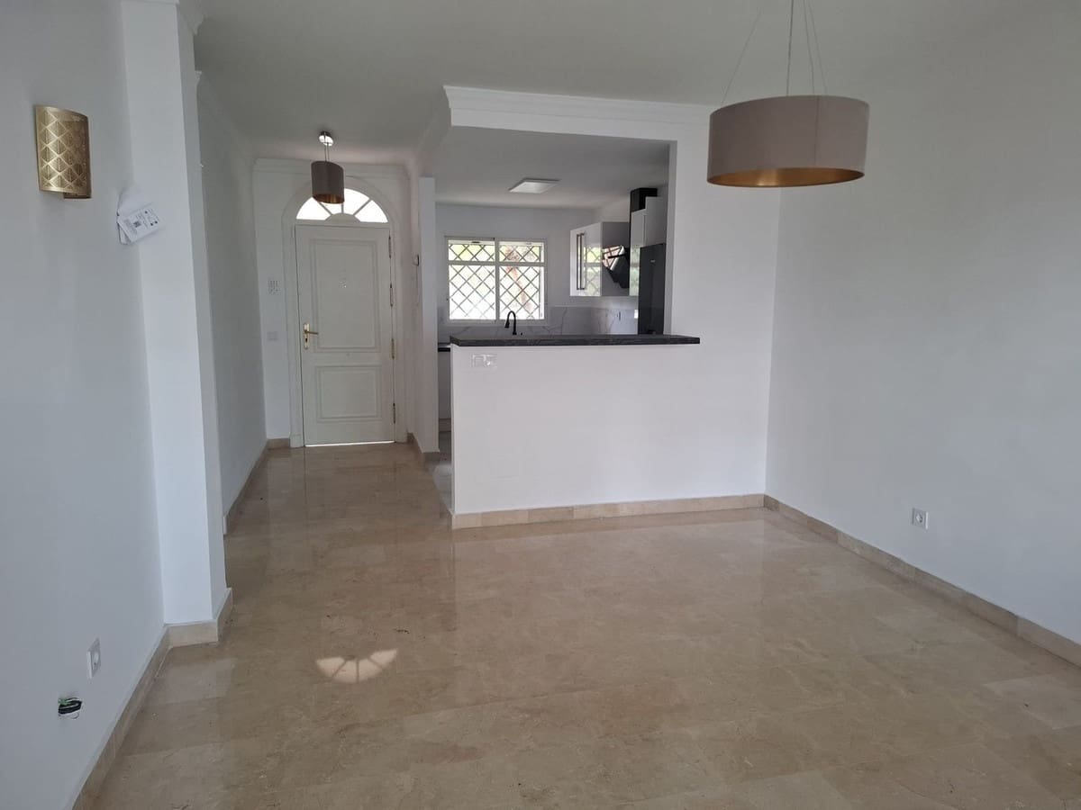 2 camera da letto Appartamento in vendita in Nueva Andalucia con piscina garage - 465.000 € (Rif: 9581620)