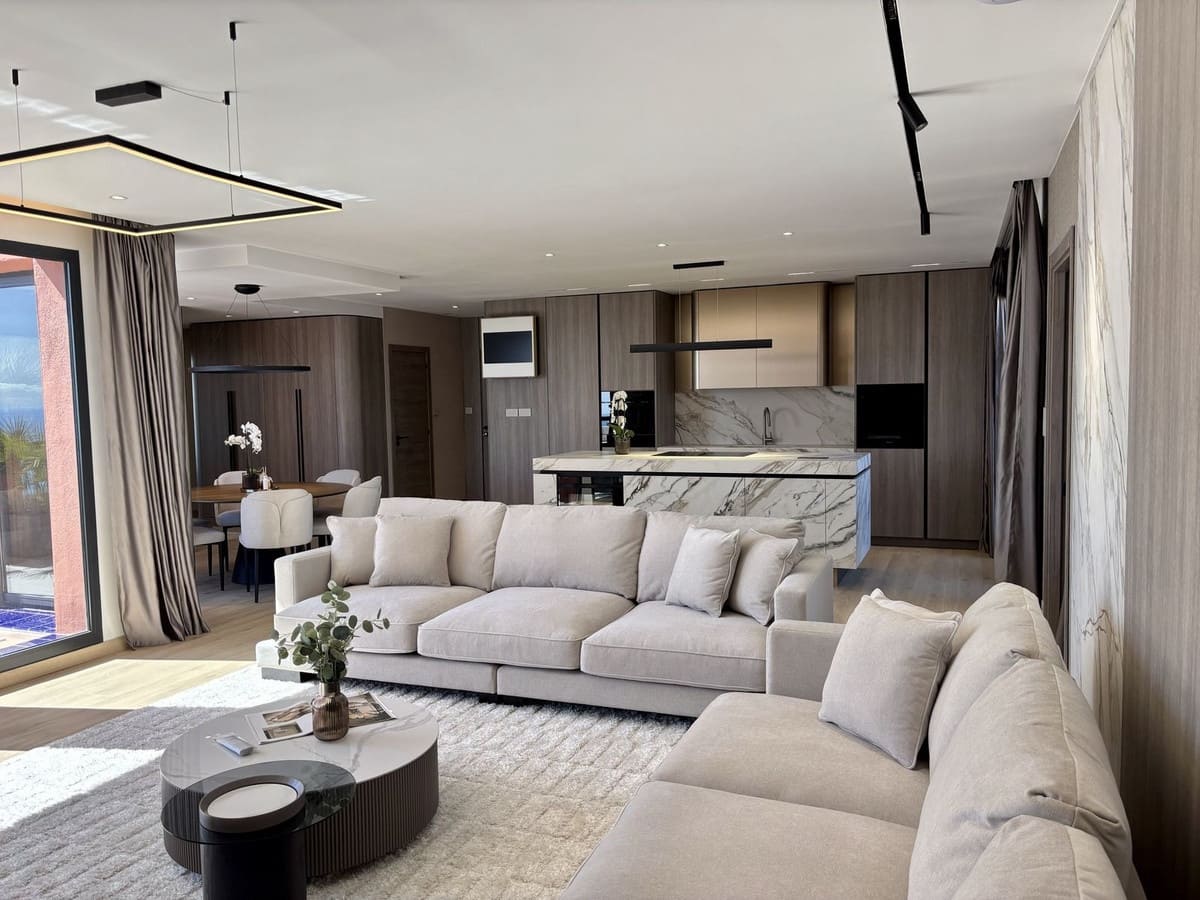 3 camera da letto Attico in vendita in Calahonda con piscina garage - 995.000 € (Rif: 9905288)