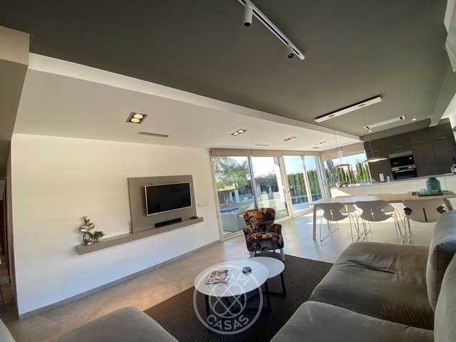 Chalet de 4 habitaciones en Calpe / Calp en venta con piscina garaje - 1.250.000 € (Ref: 10088694)