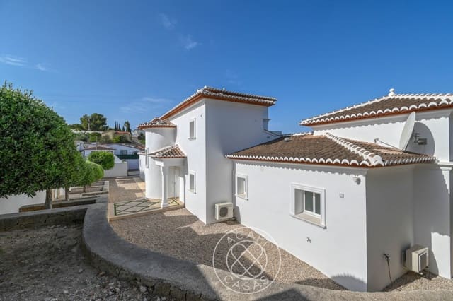 4 sypialnia Willa na sprzedaż w Paichi, Teulada-Moraira z basenem garażem - 1 499 000 € (Ref: 10121058)