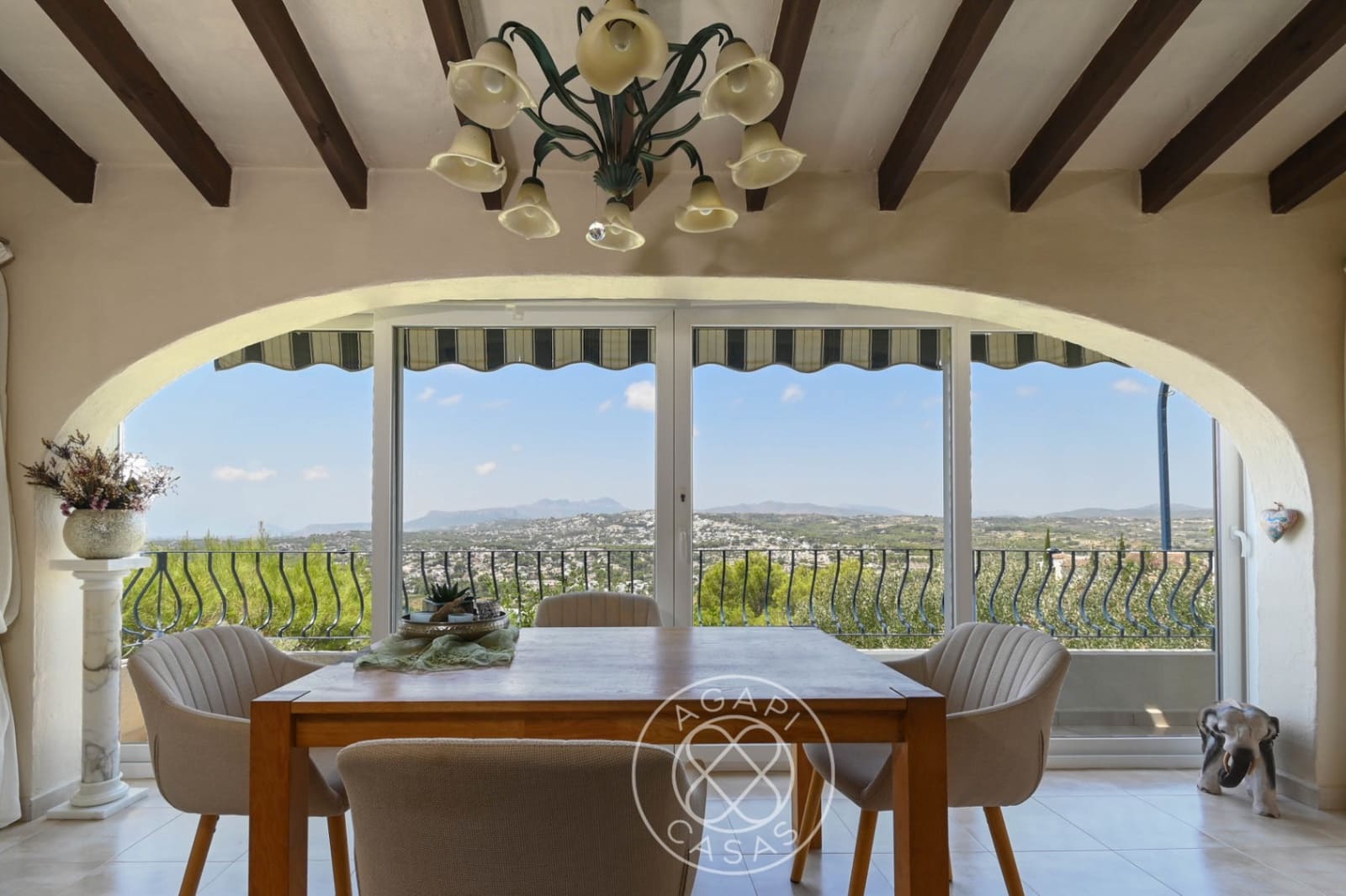 2 sovrum Villa till salu i Moraira med garage - 750 000 € (Ref: 10121059)