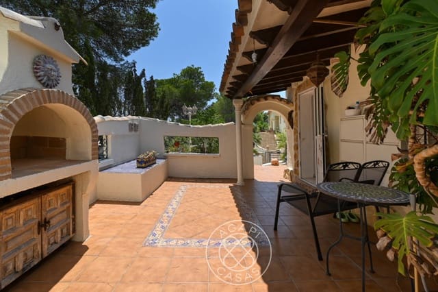 2 sovrum Villa till salu i Paichi, Teulada-Moraira med garage - 750 000 € (Ref: 10121059)