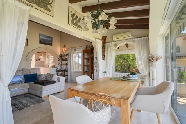 2 sovrum Villa till salu i Paichi, Teulada-Moraira med garage - 750 000 € (Ref: 10121059)