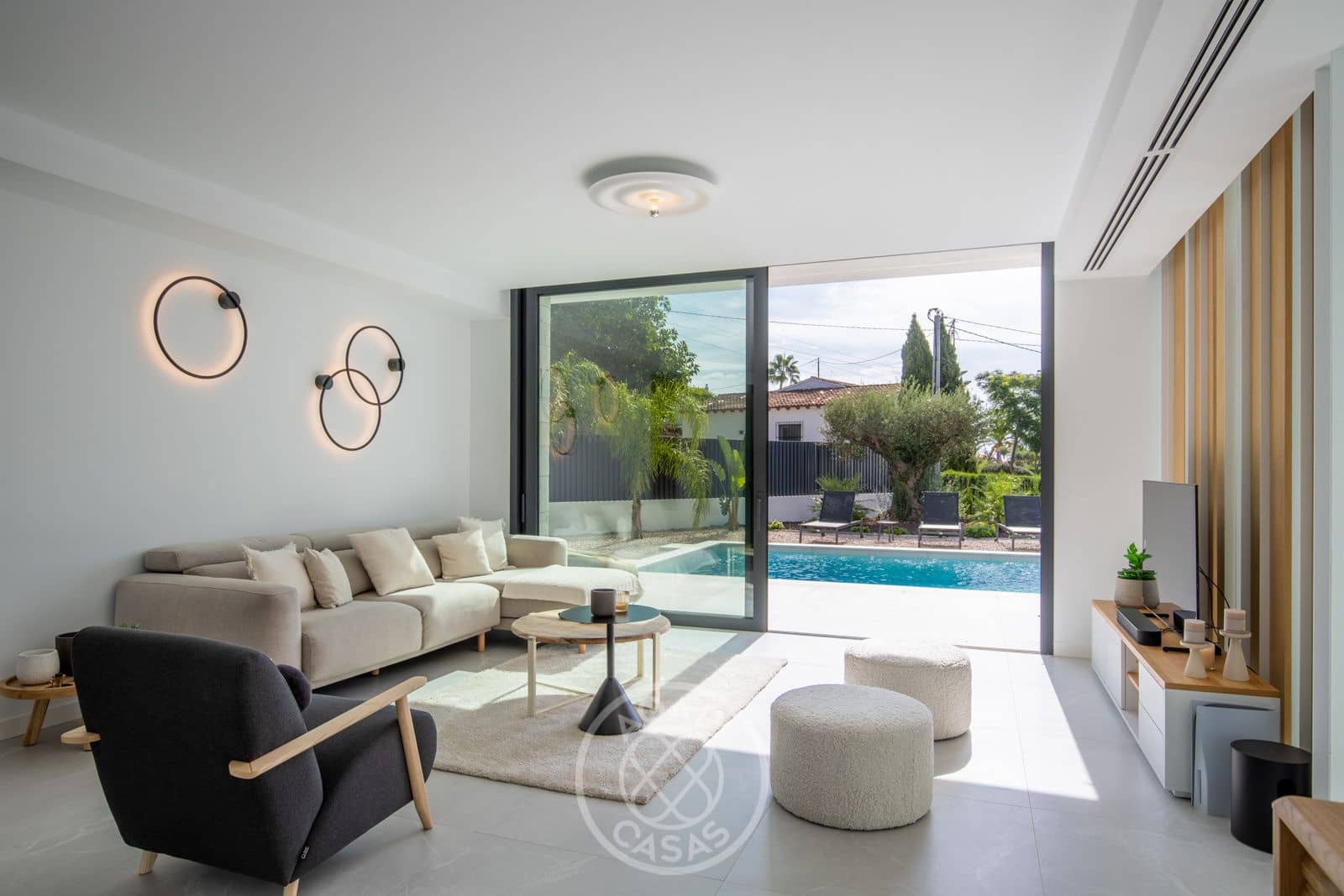 4 bedroom Villa for sale in Benissa with pool garage - € 1,250,000 (Ref: 8924609)