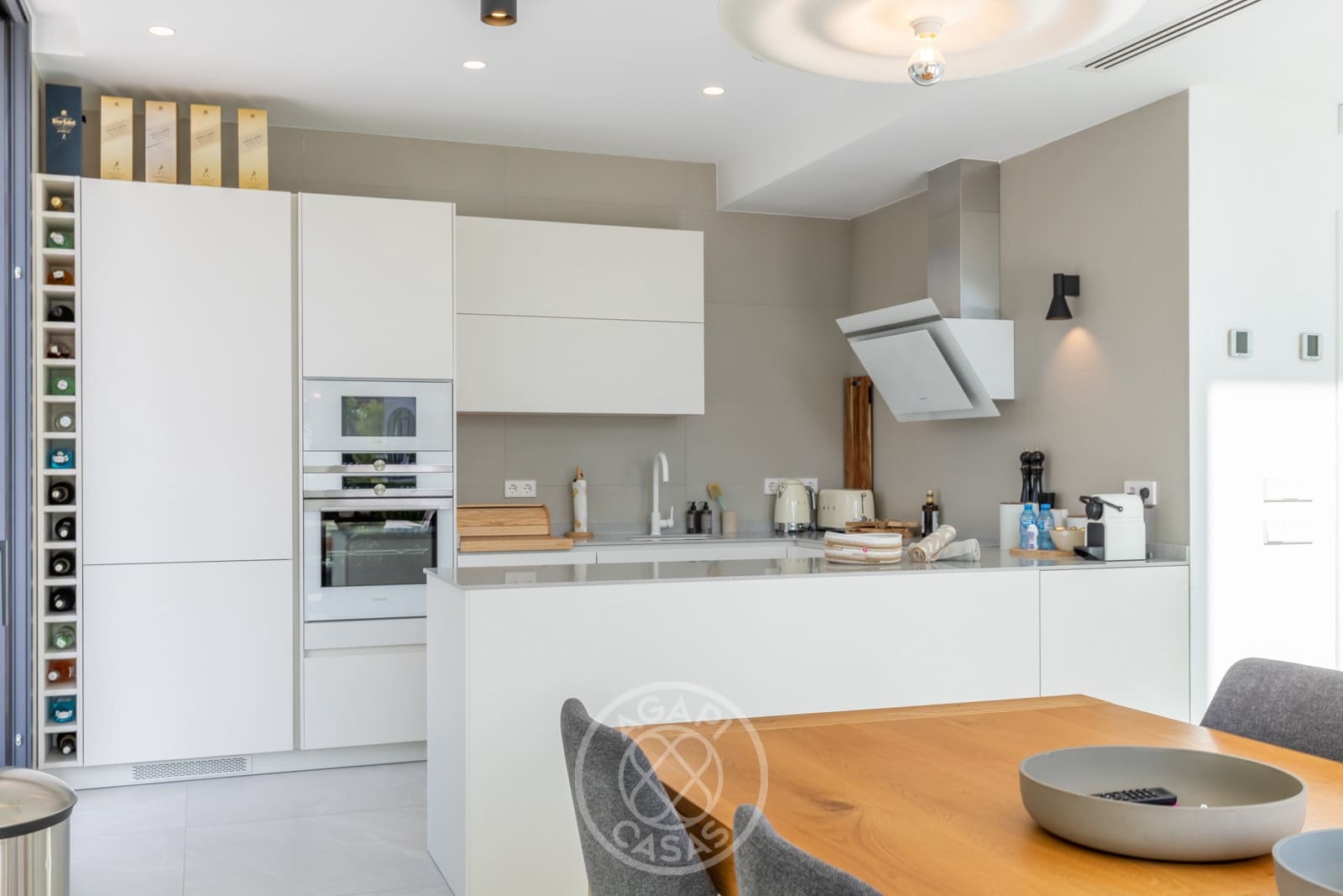 4 bedroom Villa for sale in Benissa with pool garage - € 1,250,000 (Ref: 8924609)