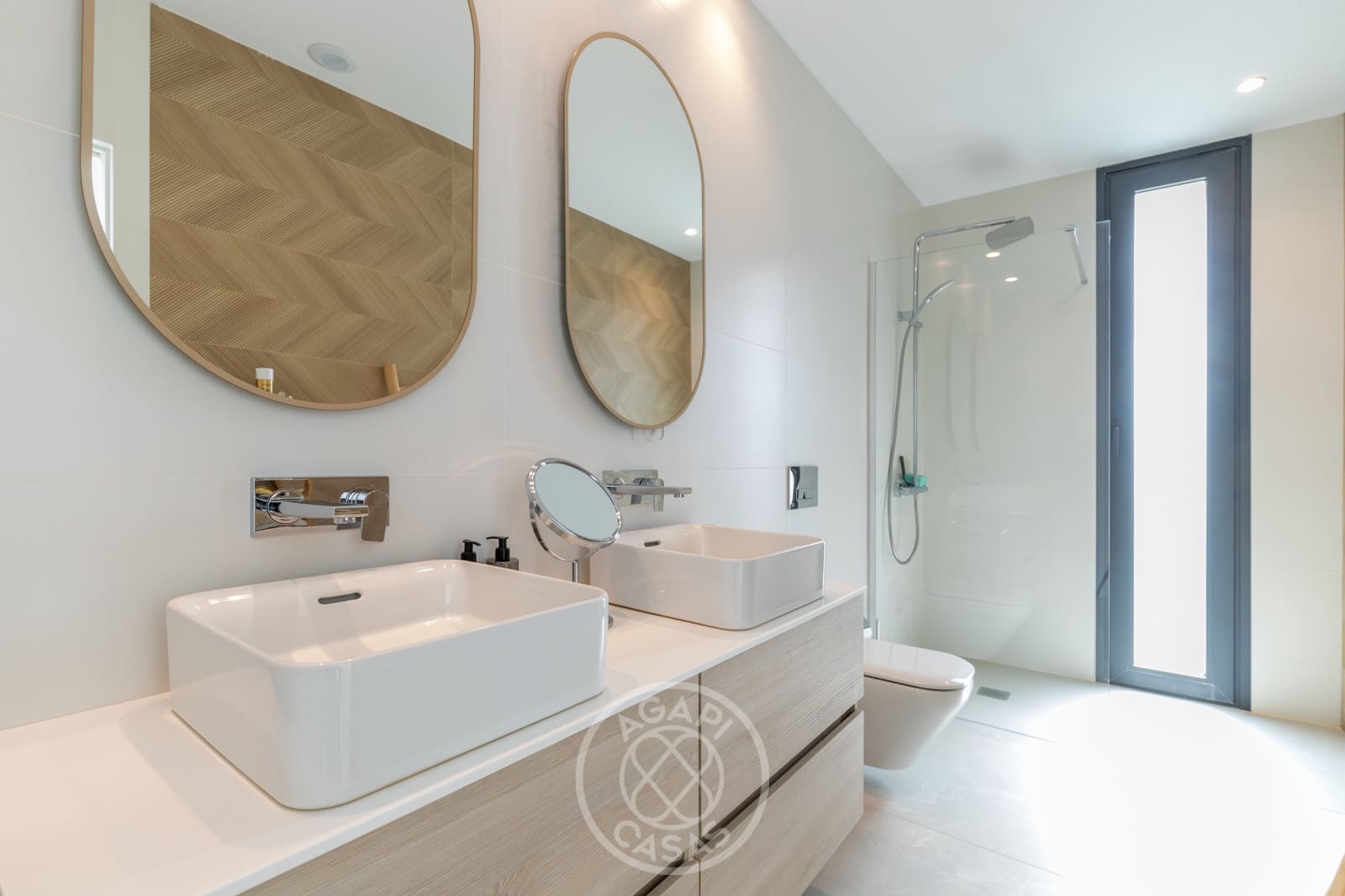 4 bedroom Villa for sale in Benissa with pool garage - € 1,250,000 (Ref: 8924609)