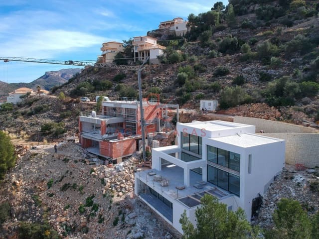 4 soverom Villa til salgs i La Sella med svømmebasseng garasje - € 1 770 000 (Ref: 9024830)