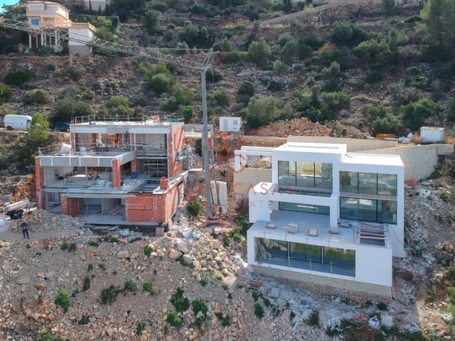 4 soverom Villa til salgs i La Sella med svømmebasseng garasje - € 1 770 000 (Ref: 9024830)