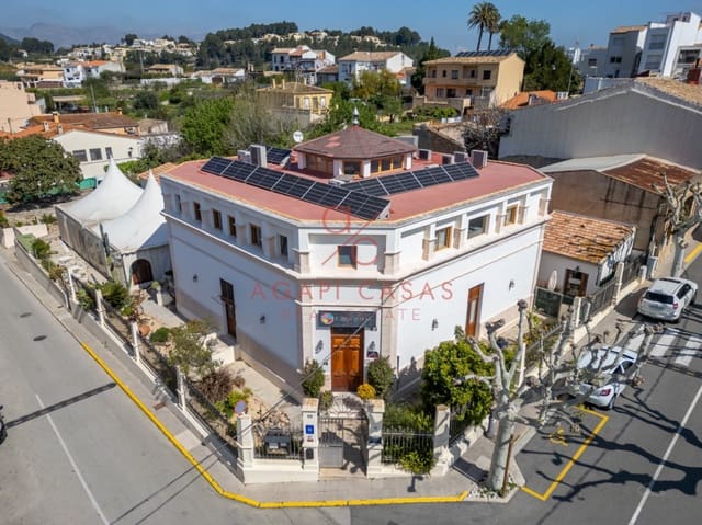 8 soveværelse Hotel til salg i Parcent med garage - € 1.200.000 (Ref: 9161256)