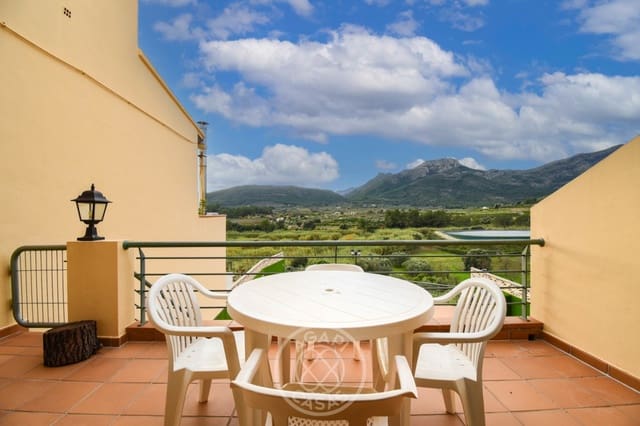 3 quarto Apartamento para venda em Alcalalí / Alcanalí com piscina - 308 000 € (Ref: 9357496)