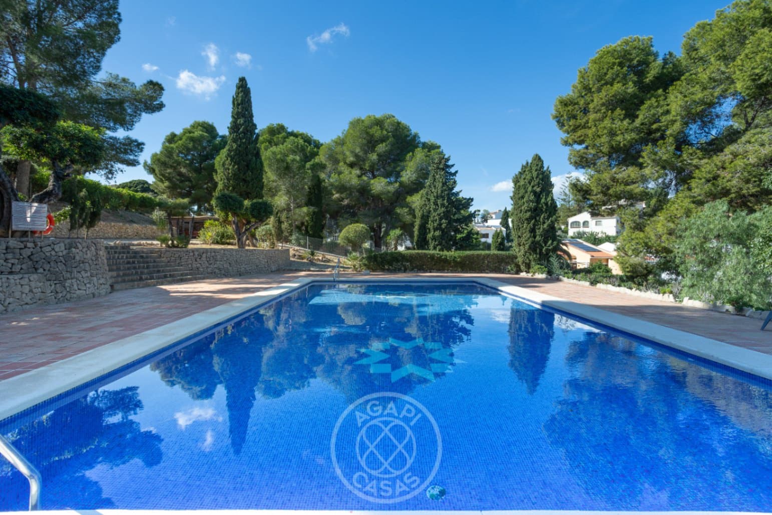 4 soveværelse Rækkehus til salg i Benissa med swimmingpool garage - € 369.000 (Ref: 9367768)