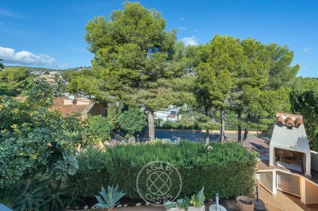 4 soveværelse Rækkehus til salg i Benissa med swimmingpool garage - € 369.000 (Ref: 9367768)