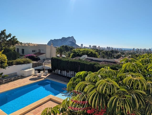 6 Zimmer Villa zu verkaufen in Calpe / Calp mit Pool Garage - 950.000 € (Ref: 9415108)