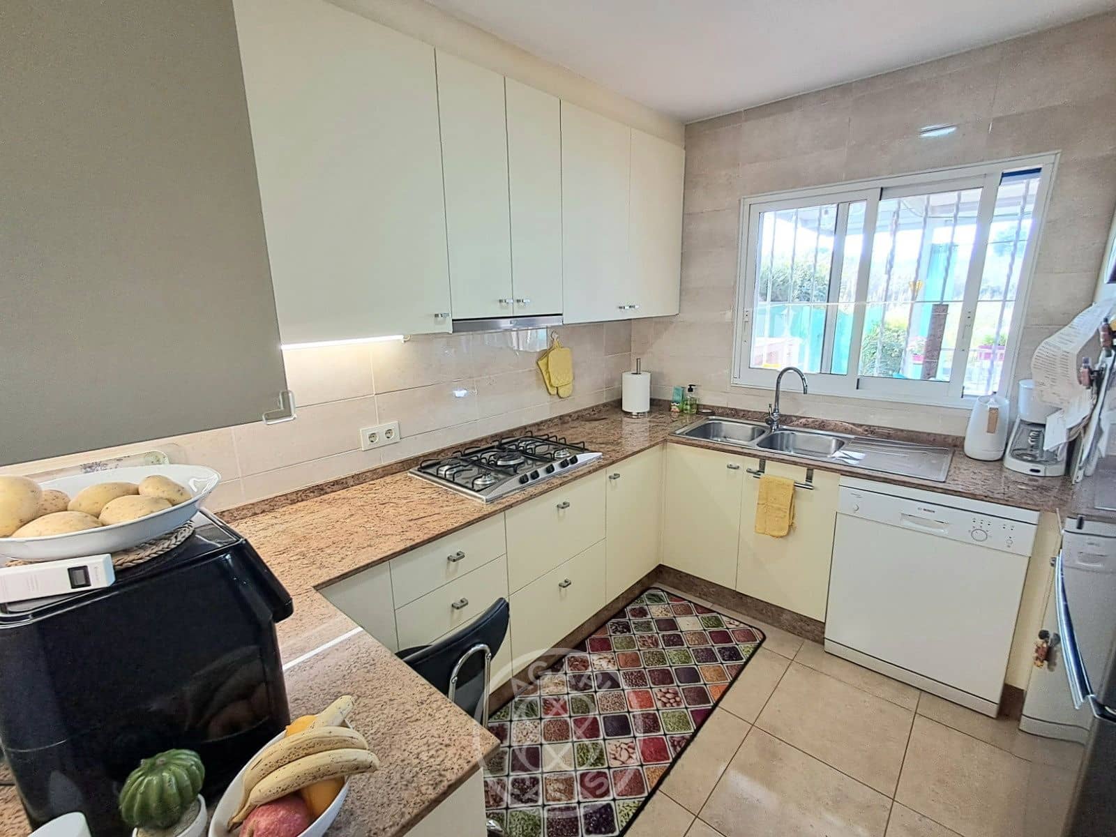 3 sovrum Radhus till salu i Els Poblets med garage - 270 000 € (Ref: 9421664)