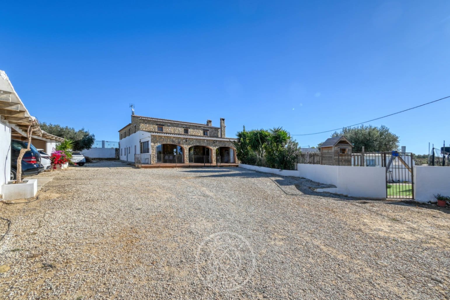 Chalet de 7 habitaciones en Benissa en venta con piscina garaje - 970.000 € (Ref: 9426514)