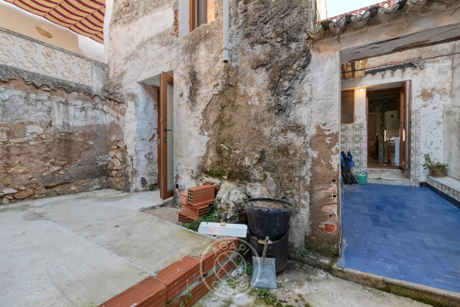 4 slaapkamer Huis te koop in Parcent - € 148.000 (Ref: 9500611)