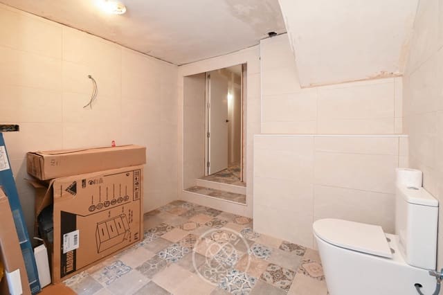 4 slaapkamer Huis te koop in Parcent - € 148.000 (Ref: 9500611)