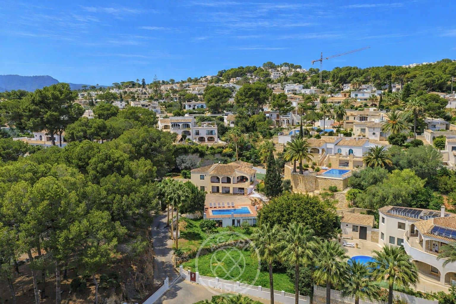 Chalet de 4 habitaciones en Moraira en venta con piscina garaje - 1.390.000 € (Ref: 9563746)