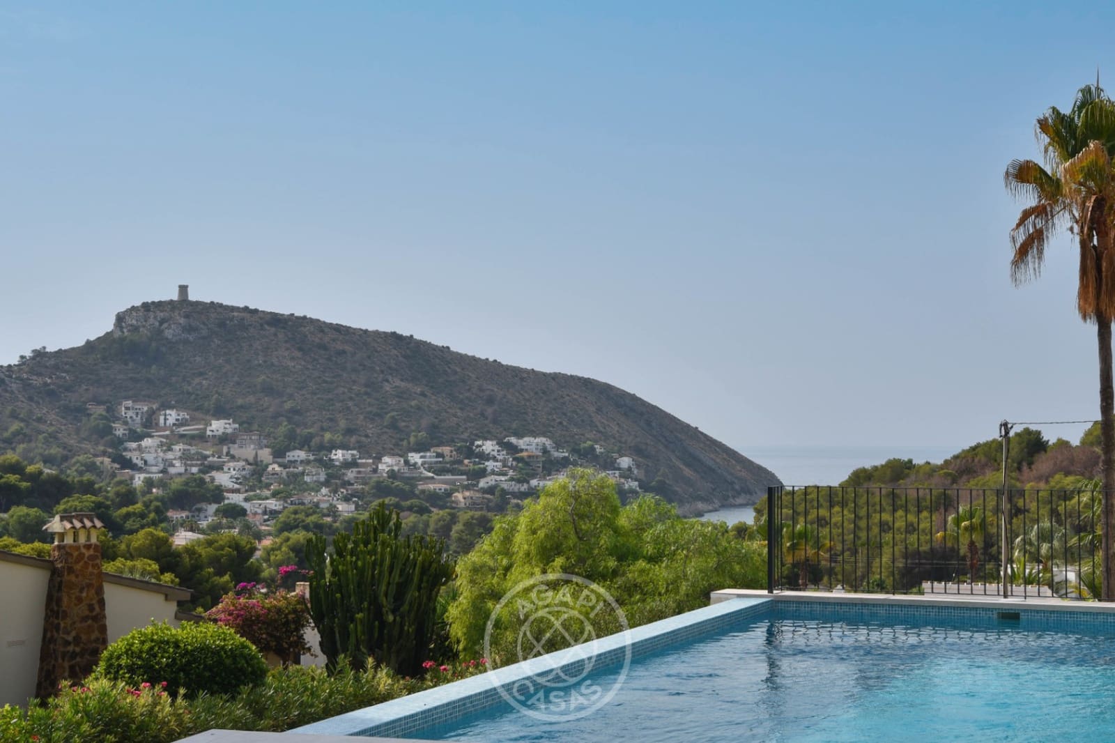 4 bedroom Villa for sale in Moraira with pool garage - € 1,495,000 (Ref: 9563747)