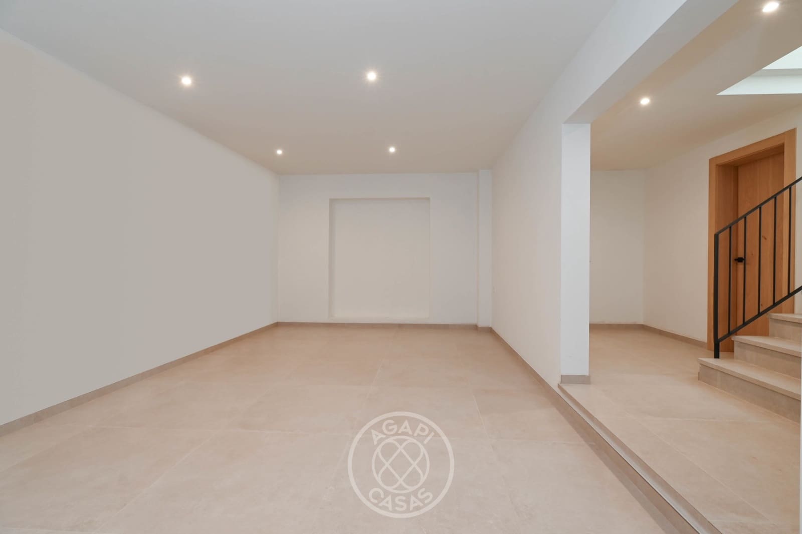 4 bedroom Villa for sale in Moraira with pool garage - € 1,495,000 (Ref: 9563747)