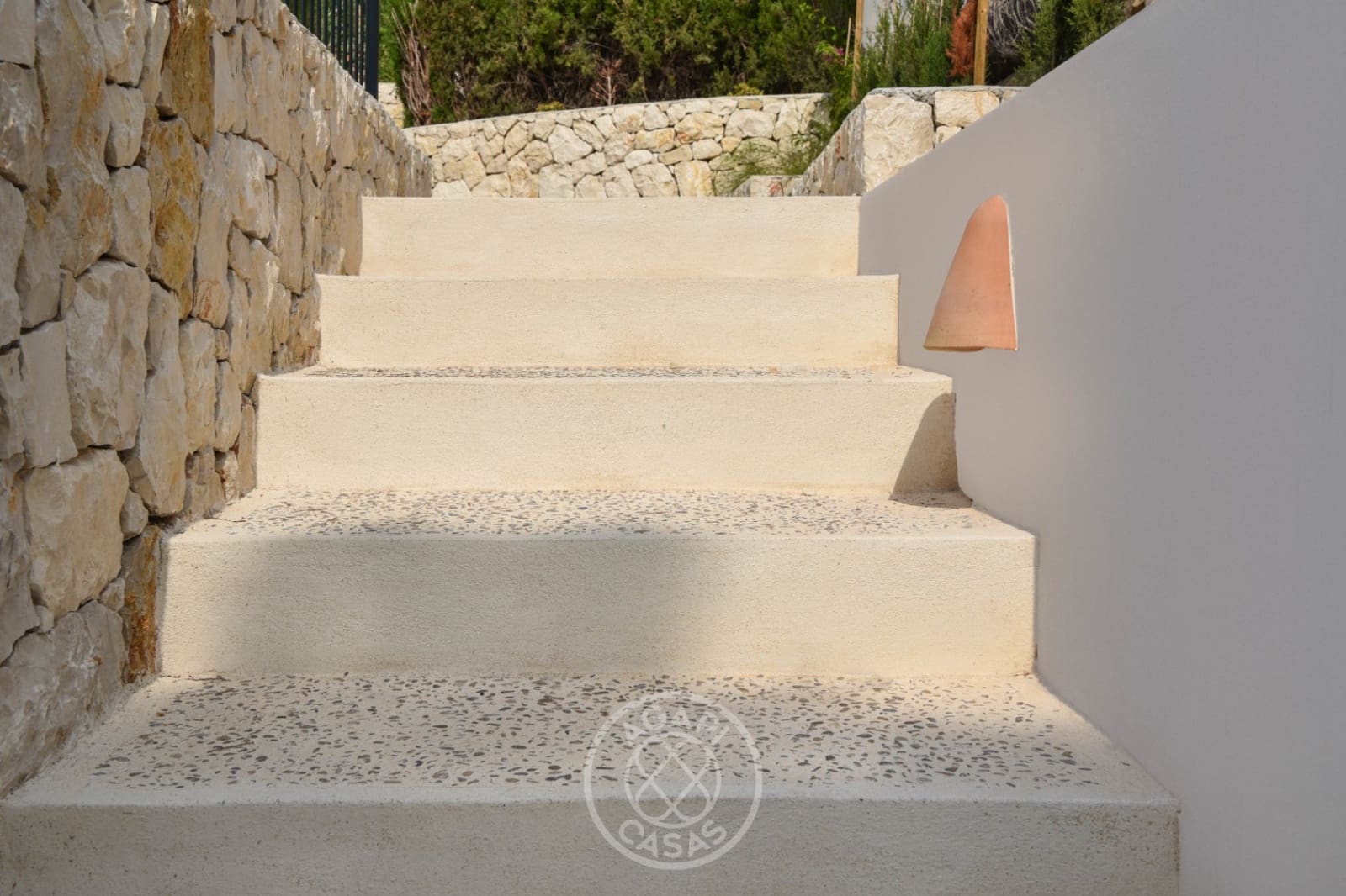 4 bedroom Villa for sale in Moraira with pool garage - € 1,495,000 (Ref: 9563747)