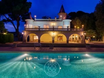 10 bedroom Villa for sale in Las Marinas / Les Marines, Dénia with pool garage - € 3,500,000 (Ref: 9596459)