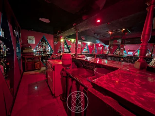 10 quarto Comercial para venda em Pedreguer com garagem - 600 000 € (Ref: 9720574)