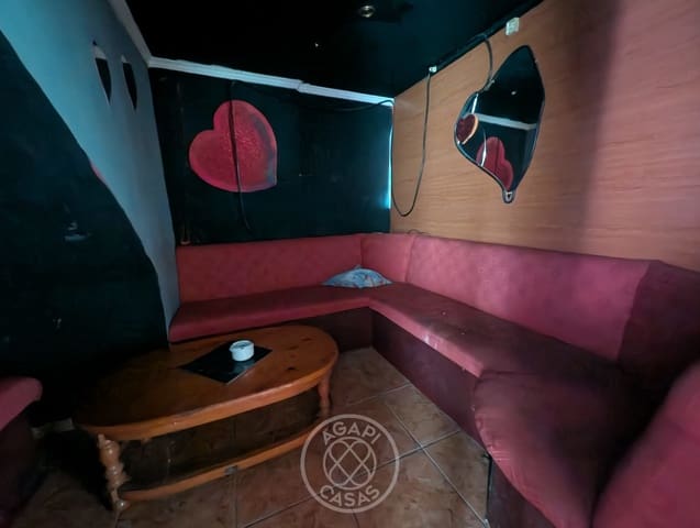 10 quarto Comercial para venda em Pedreguer com garagem - 600 000 € (Ref: 9720574)