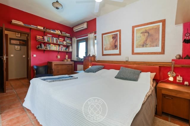 4 soveværelse Villa til salg i Dénia med swimmingpool garage - € 619.000 (Ref: 9720575)