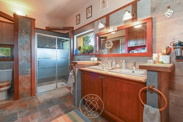 4 soveværelse Villa til salg i Dénia med swimmingpool garage - € 619.000 (Ref: 9720575)