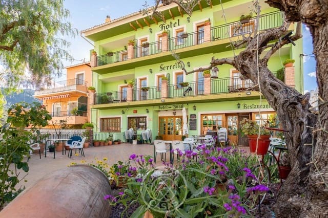 Hotel de 8 habitaciones en Castell de Castells en venta con garaje - 975.000 € (Ref: 9724992)
