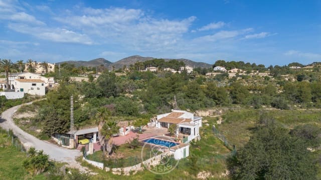 3 quarto Moradia para venda em Benissa com piscina garagem - 489 000 € (Ref: 9741485)