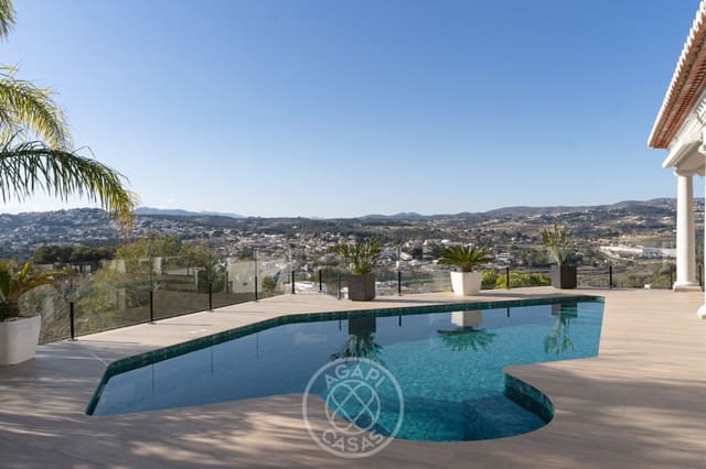 4 soverom Villa til salgs i Paichi, Teulada-Moraira med svømmebasseng garasje - € 1 995 000 (Ref: 9752488)