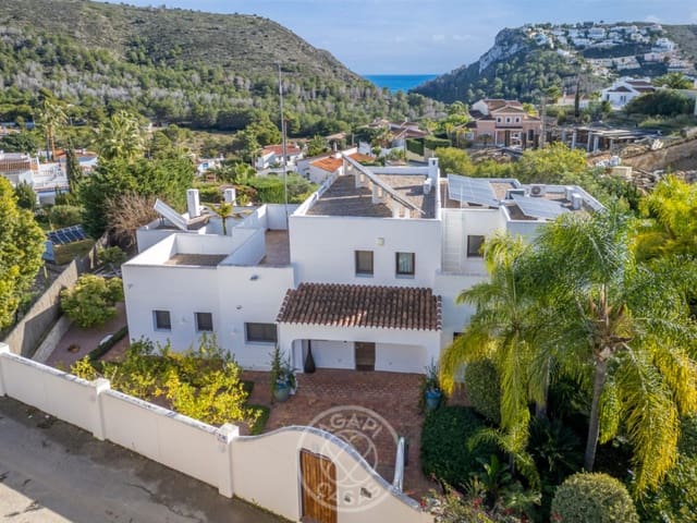 6 soveværelse Villa til salg i Moraira, Teulada-Moraira med swimmingpool garage - € 1.995.000 (Ref: 9783746)