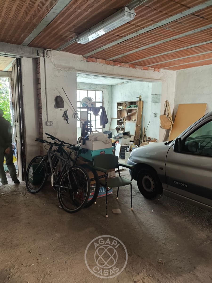 Hus til salgs i Benigembla / Benichembla med garasje - € 120 000 (Ref: 9888240)
