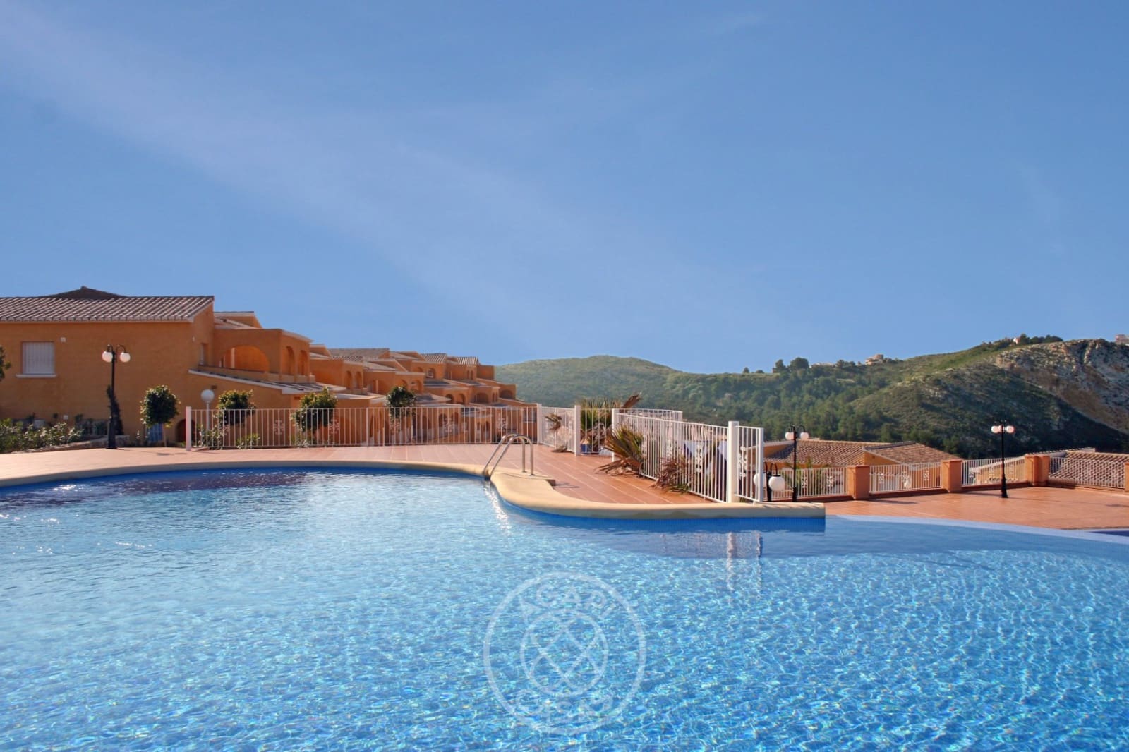 2 soverom Leilighet til salgs i Cumbre del Sol med svømmebasseng garasje - € 475 000 (Ref: 9888243)