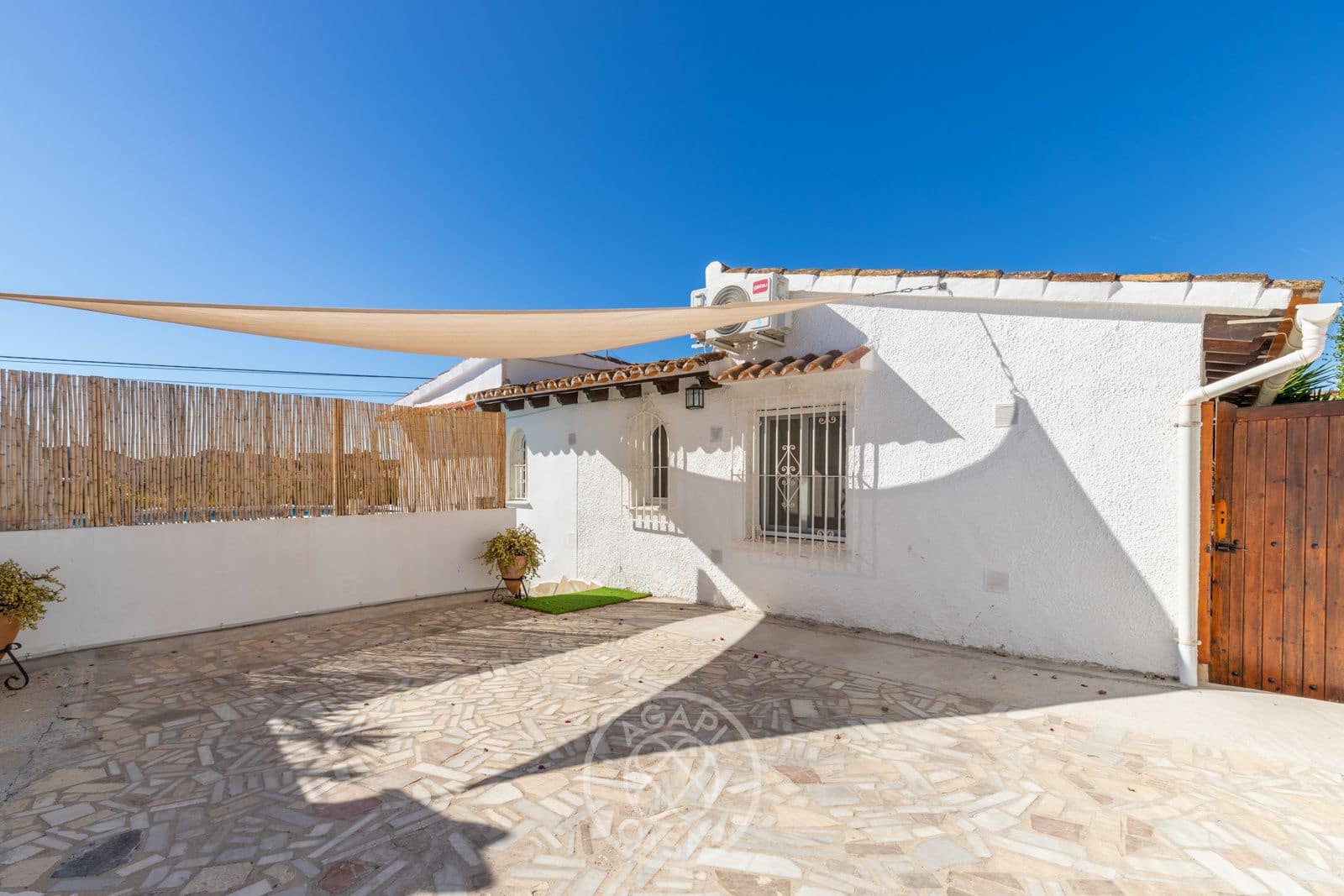 3 slaapkamer Villa te koop in Teulada met garage - € 399.000 (Ref: 9914830)