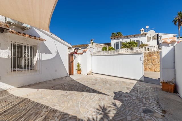 3 chambre Villa/Maison à vendre à Moraira, Teulada-Moraira avec piscine garage - 380 000 € (Ref: 9914830)