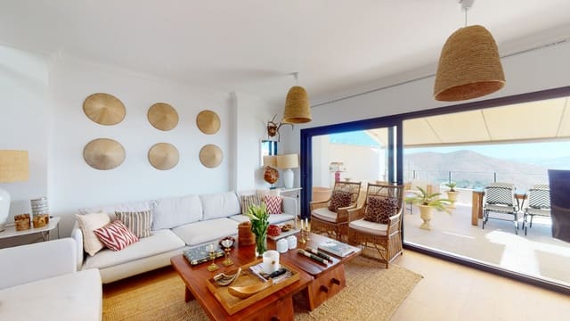 3 sovrum Hus att hyra i Ojen med pool garage - 2 400 € (Ref: 9004572)