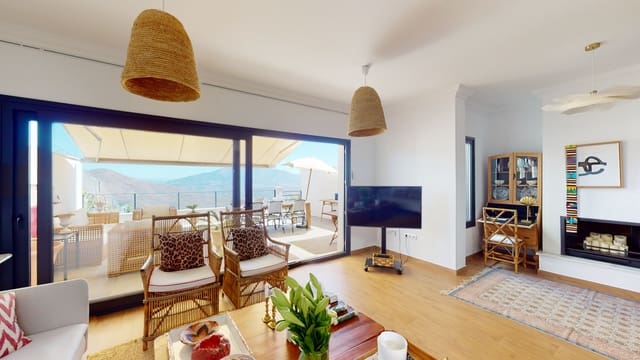 3 soveværelse Byhus til leje i Ojen med swimmingpool garage - € 2.800 (Ref: 9004572)