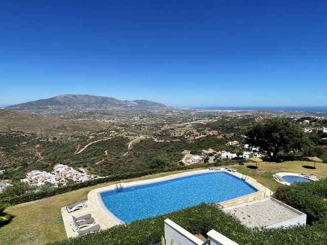 3 sovrum Hus att hyra i Ojen med pool garage - 2 400 € (Ref: 9004572)